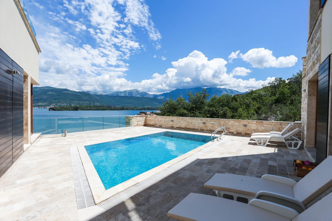 Villa Semiramis Tivat Exterior photo